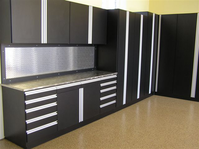 Global Garage black cabinets with full pulls